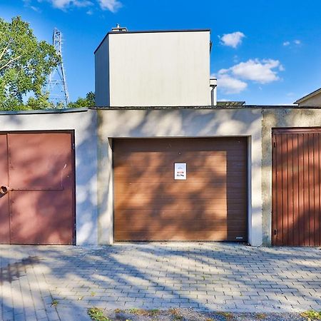 Gdanska Two-Bedroom Apartment Brzezno Beach By Noclegi Renters Eksteriør billede