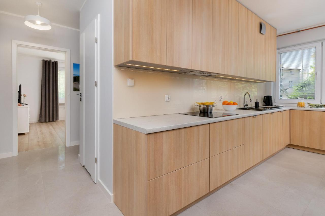 Gdanska Two-Bedroom Apartment Brzezno Beach By Noclegi Renters Eksteriør billede
