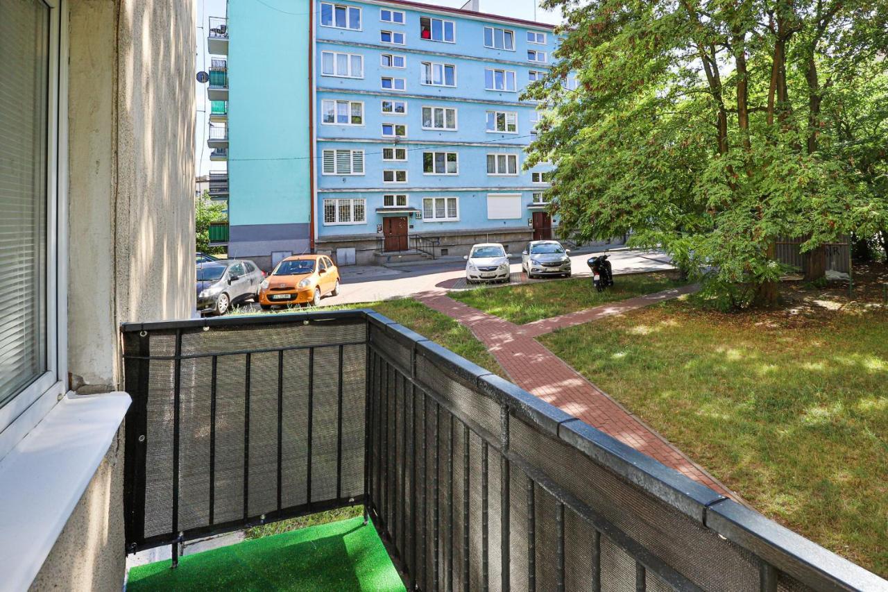 Gdanska Two-Bedroom Apartment Brzezno Beach By Noclegi Renters Eksteriør billede