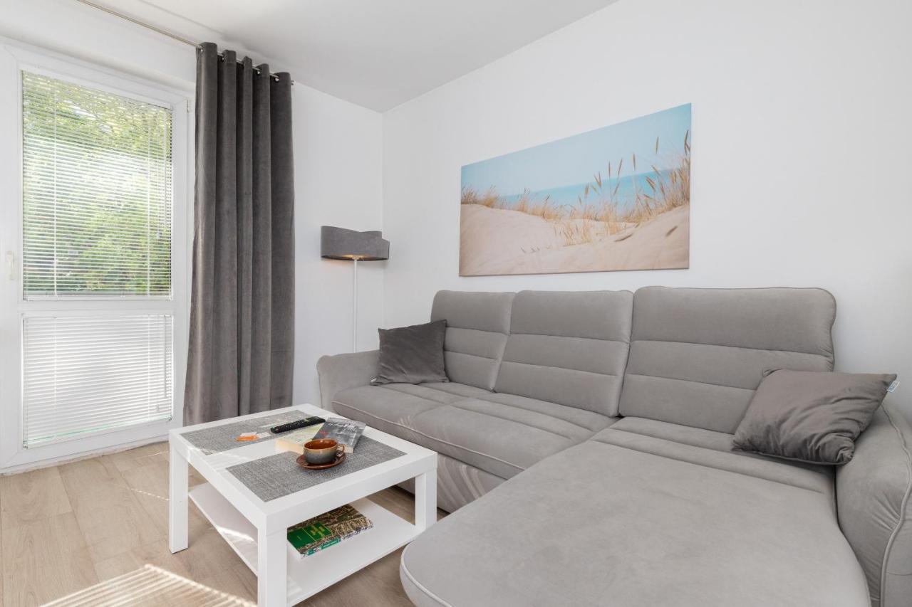 Gdanska Two-Bedroom Apartment Brzezno Beach By Noclegi Renters Eksteriør billede