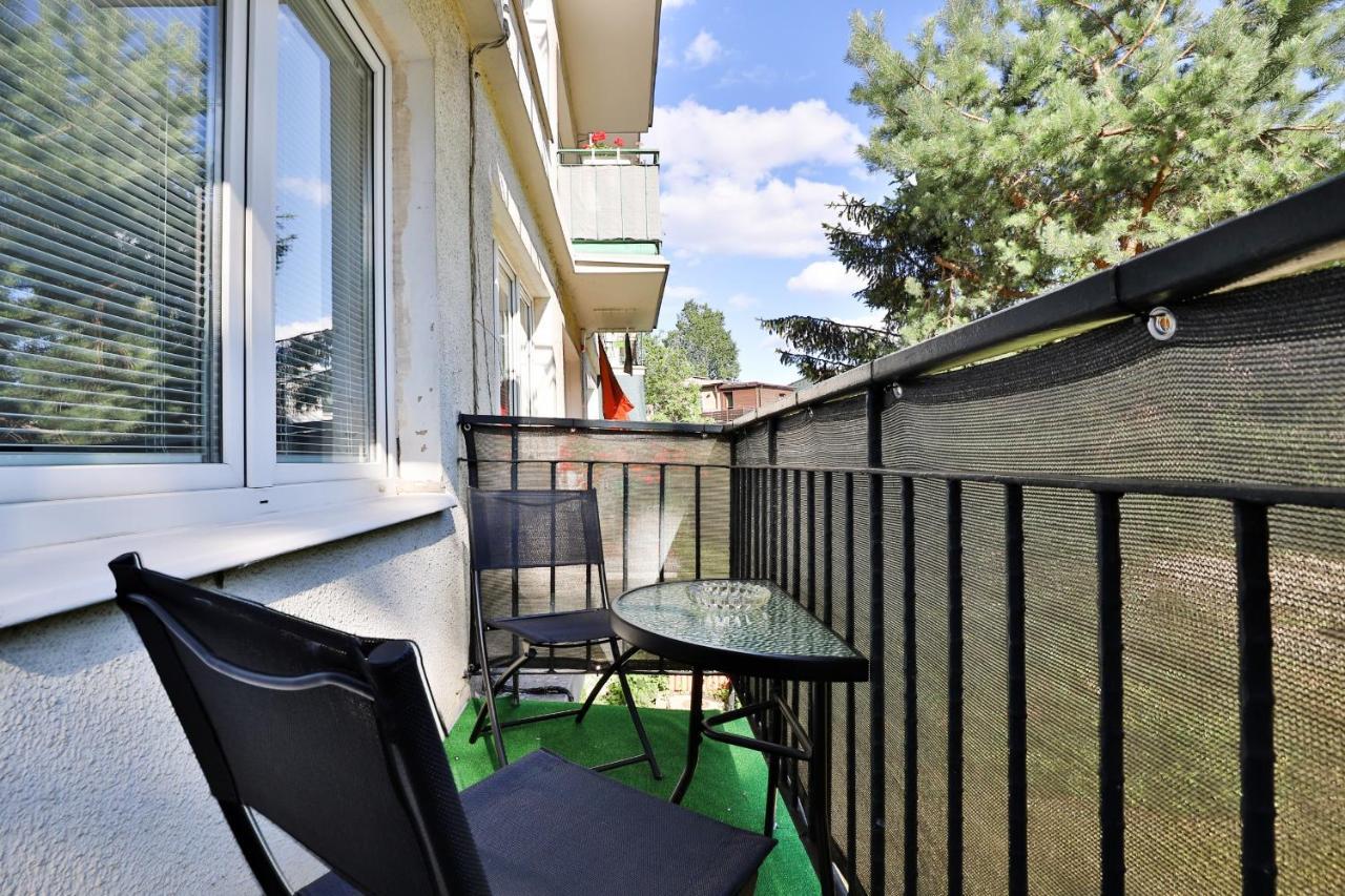 Gdanska Two-Bedroom Apartment Brzezno Beach By Noclegi Renters Eksteriør billede