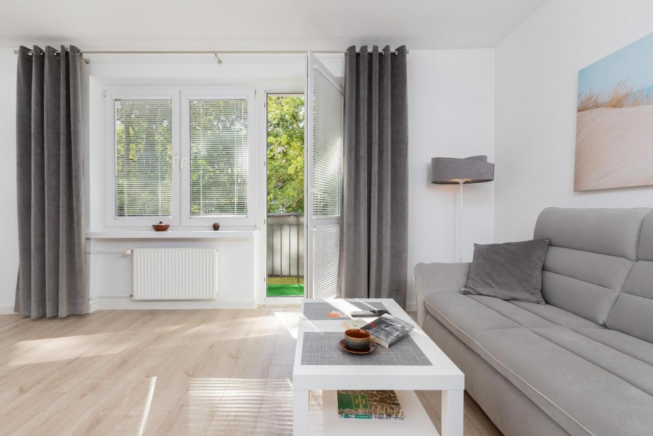 Gdanska Two-Bedroom Apartment Brzezno Beach By Noclegi Renters Eksteriør billede